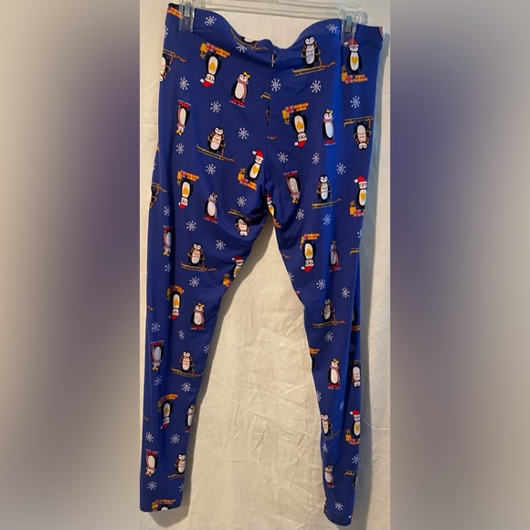 NWT Joe Boxer Super Soft Christmas Penguin Leggings - Picture 2 of 3